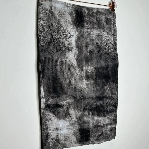 Massimo Black & White Print Skirt - Picture 7 of 9